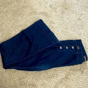 Dark Mid-rise Flair Express Jeans -10R